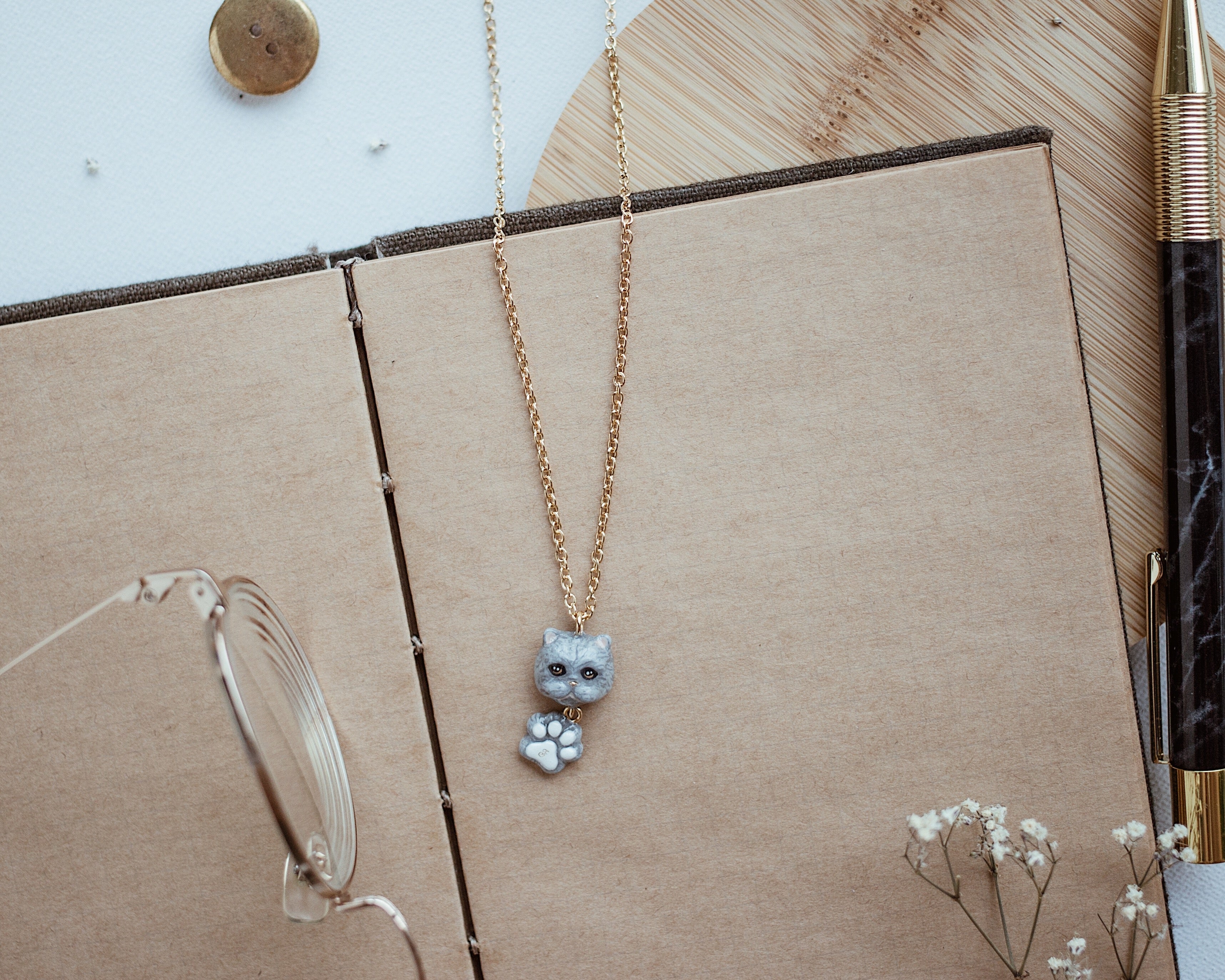 Cat Lover The Grey Persian Cat Necklace